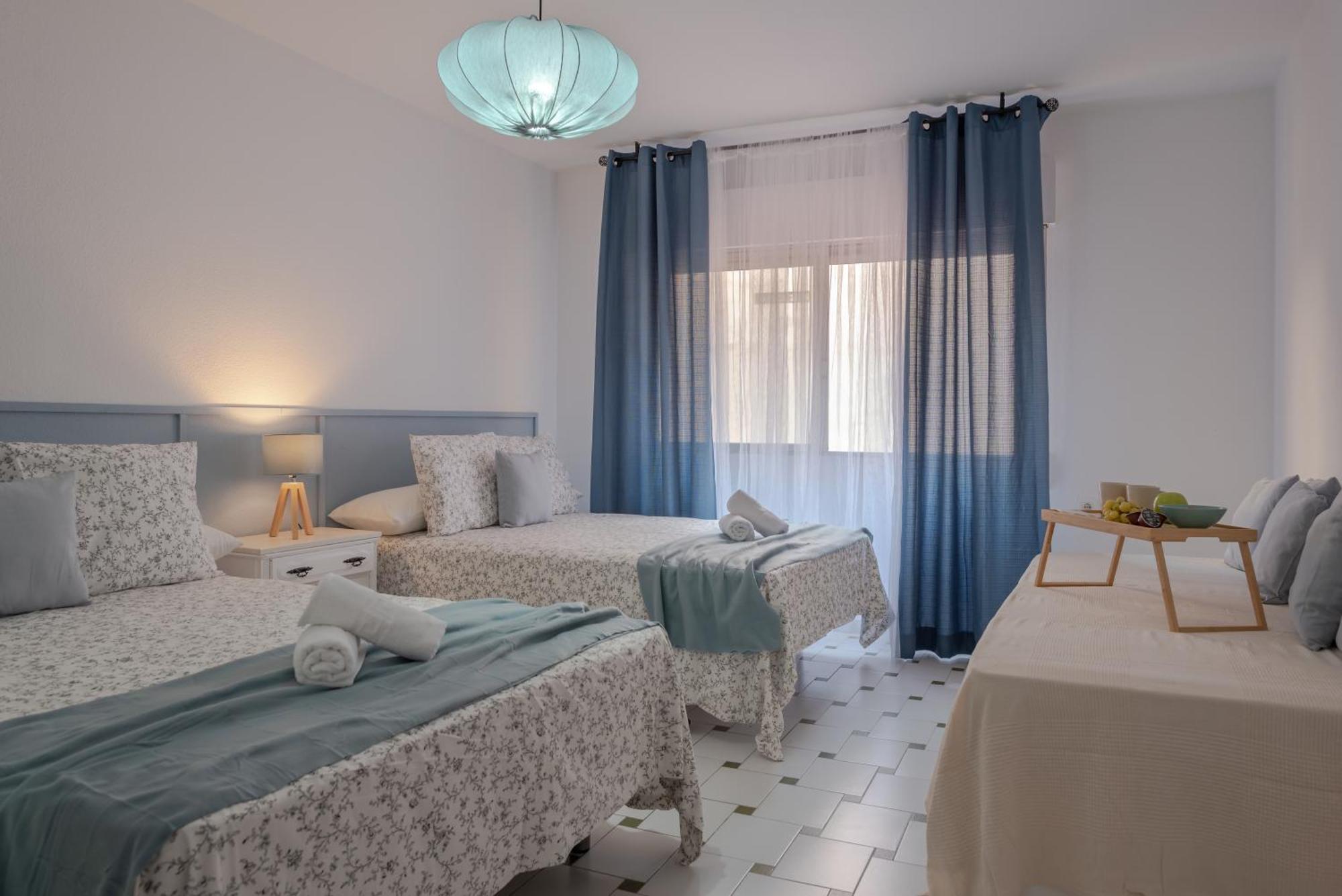 Mrs Apartamento En Gran Via De Colon Parking Granada Ngoại thất bức ảnh